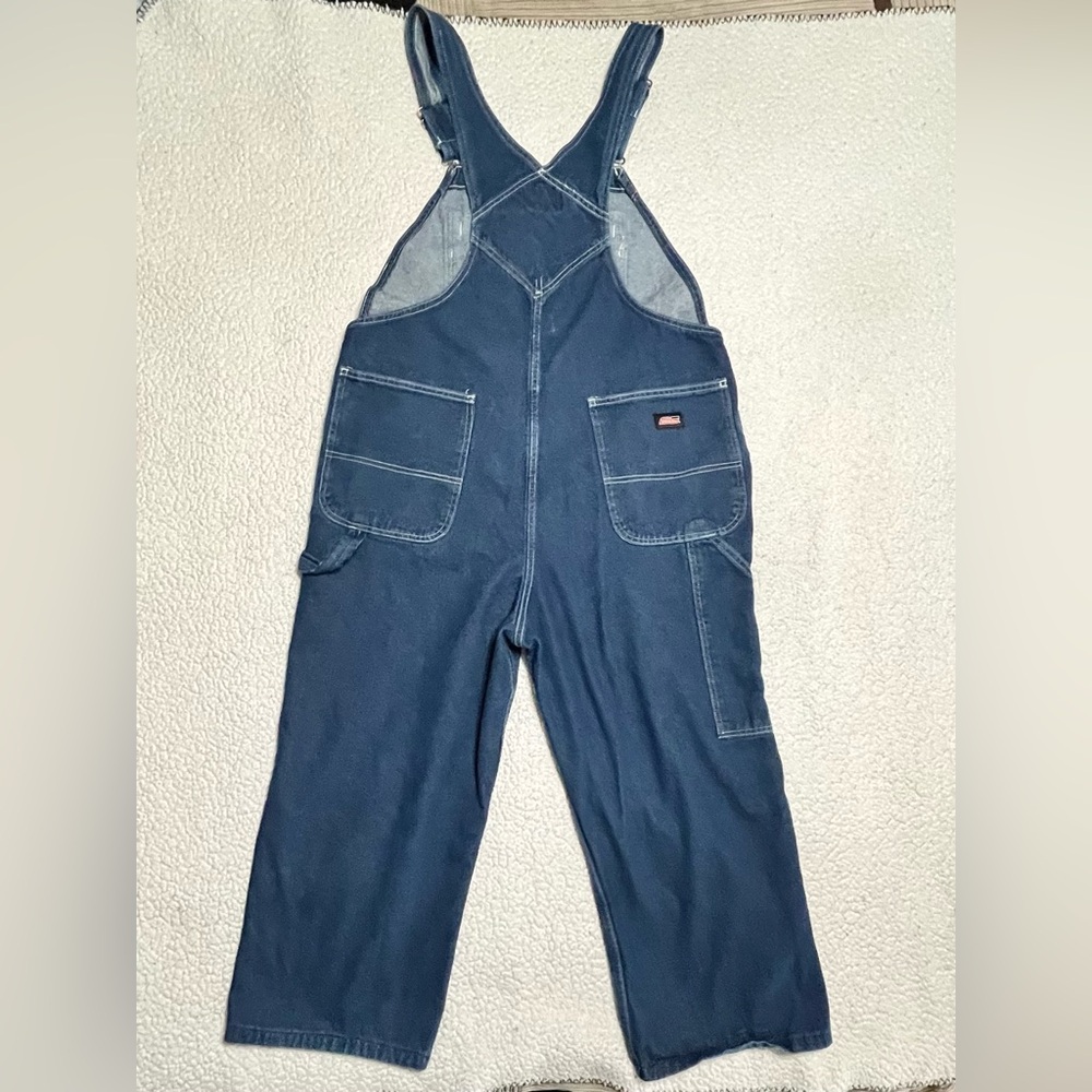Genuine Dickies Men's Relaxed Fit Ultra Tough Workwear Bib Overalls - Picture 2 of 12